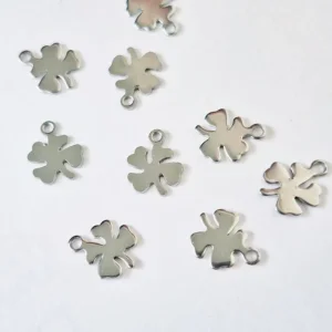 Clover 1pc