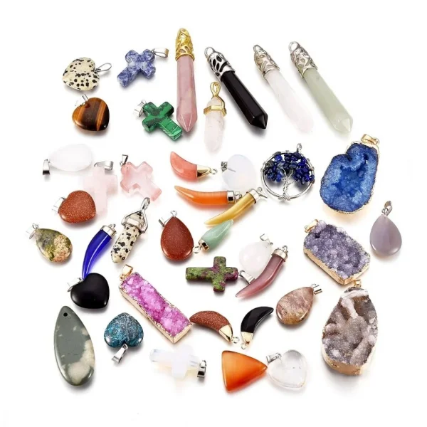 Natural and synthetic mix gemstones pendant | liontin batu natural alami dan sintetis (harap membaca deskripsi)