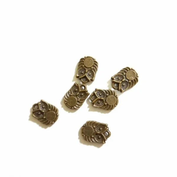 Metal alloy antique owl charm