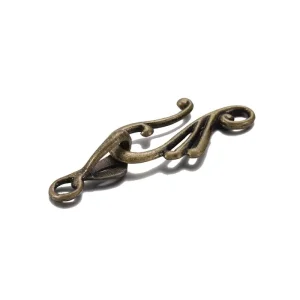 Metal alloy toggle clasp